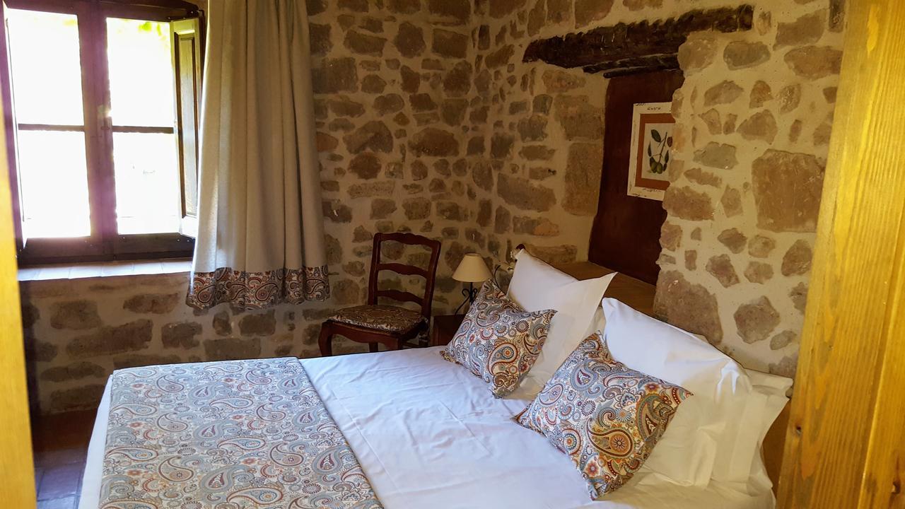 Villa La Torre Blanca à Cardona Extérieur photo